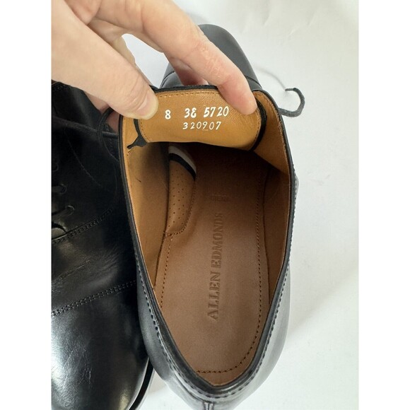 Allen Edmonds \